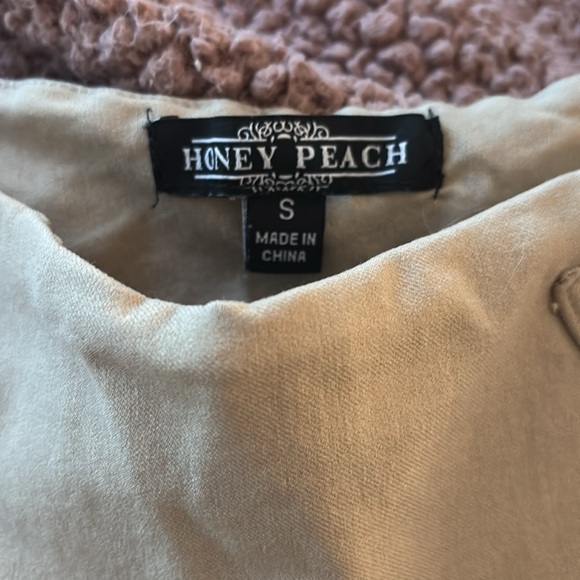 Mini skirt - Picture 2 of 3